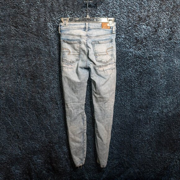 American Eagle Distressed Skinny Jeans | Women’s Size 2 Regular - Picture 5 of 9